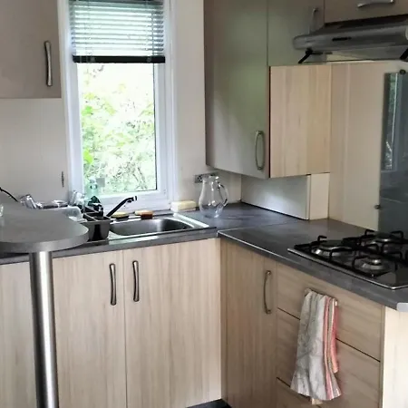 Camping Magnifique Mobil-home Ensoleille 6 Couchages A Heure De Paris Saint-Chéron